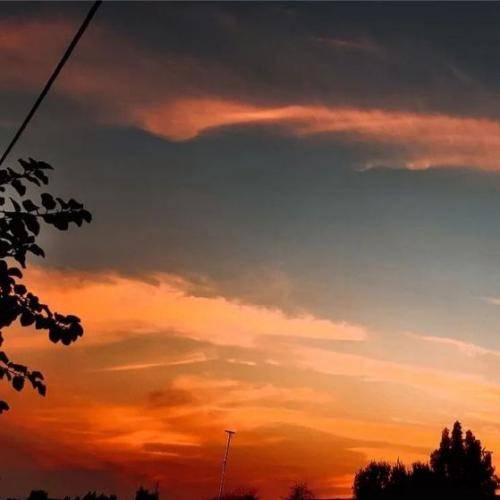  تیک تاک دست من نیست دست تقدیره