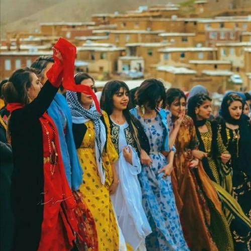  داره بد میشه اوضا وای وای دو تا دیگه بری میشی بای بای