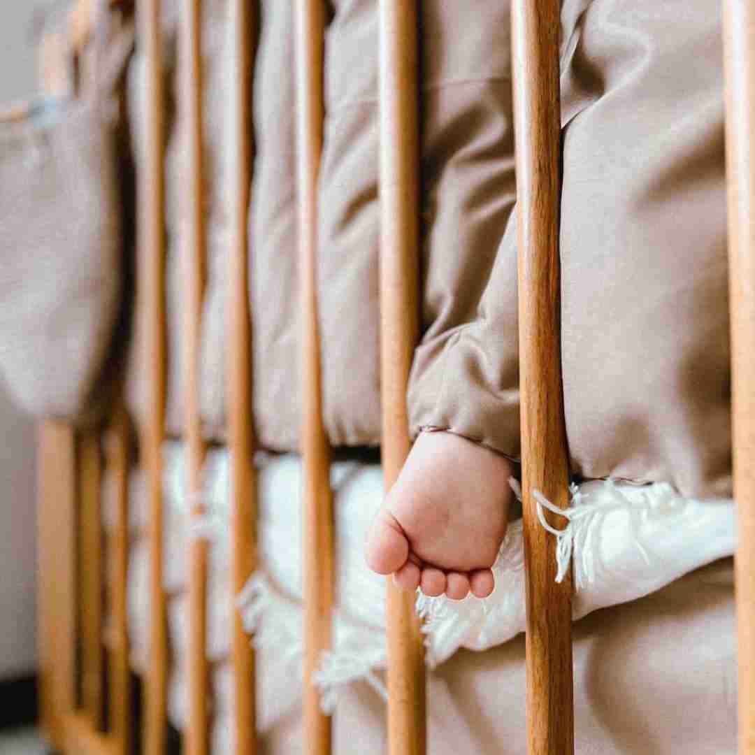 بس شغلتها وعملتها تجي تعدل حمرتها رقصة