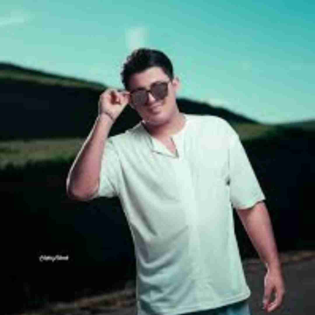 حامد الماسی خانم فره مدیه هم لجبازه هم دلسوز