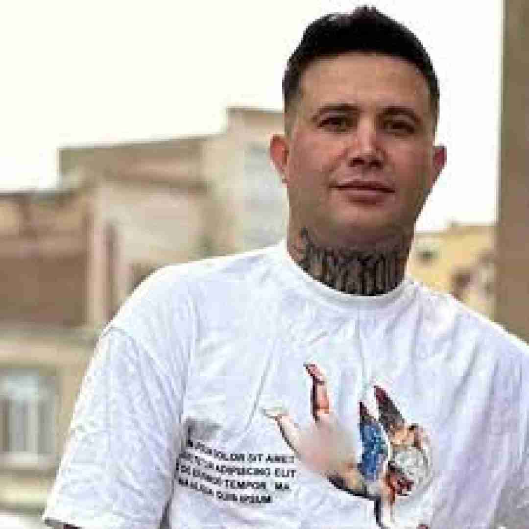 علی احمدیانی رفیق بی مرام من عزیز نیمه راه من