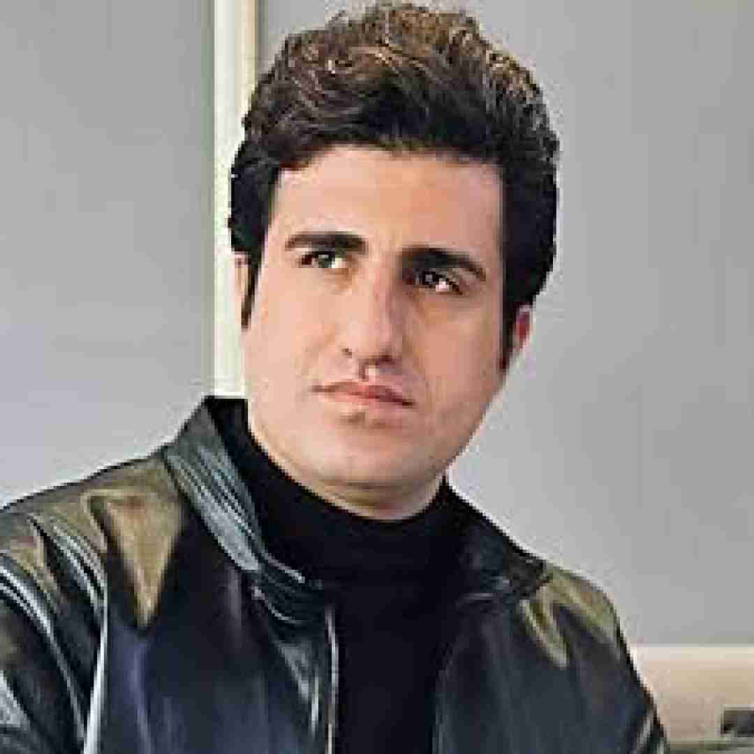 محسن لرستانی اسم منه دیه نیار جلو چشام بیس دار