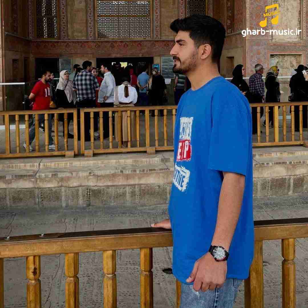 امیر نصراللهی بو دونیا پنجره دی هر گلن باخار گدر