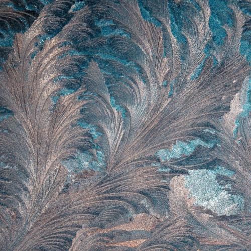 بزار فقط غرق شه کشتی هرکی یه داستانی داره