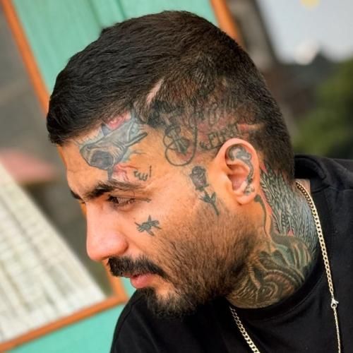 دانلود ریمیکس یه وقتا آدم هر چقدرم استوری خوی بذاره از مهدیار