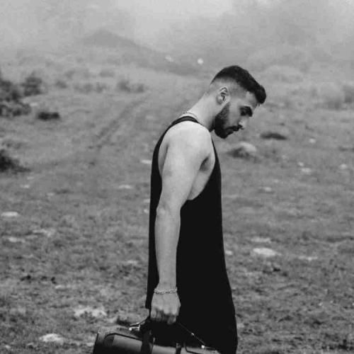 نیما نورانی نیستی ببینی چه حالی داره قلبم این زندگی