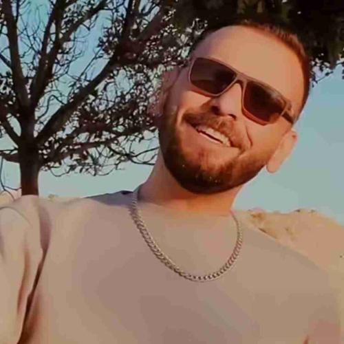 دانلود آهنگ عاشقتم از رضا سگوند